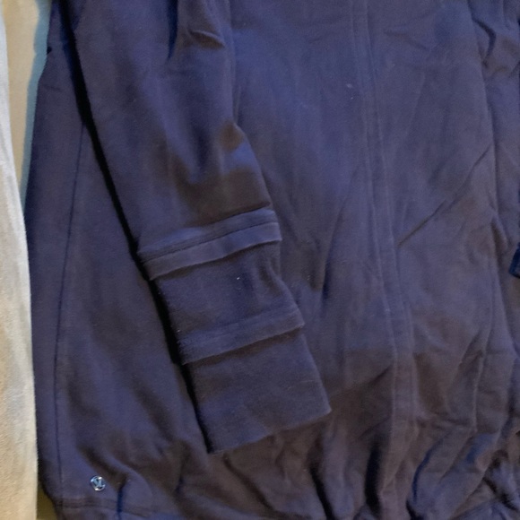Lululemon dark purple wrap jacket - Picture 16 of 17